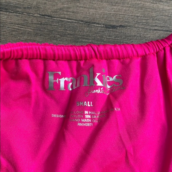 🌟 Frankies bikini TIA RIBBED STRING BIKINI BOTTOM - Picture 10 of 11